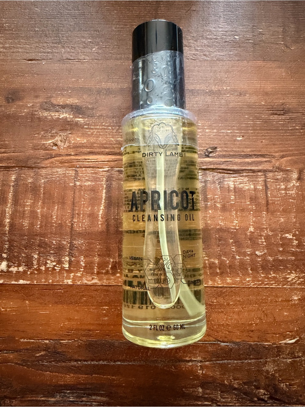 Dirty Lamb Apricot Cleansing Oil - Light Yellow